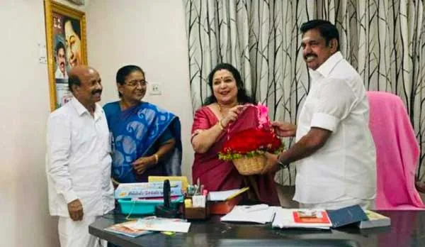 Actress latha - edappadi palanisamy